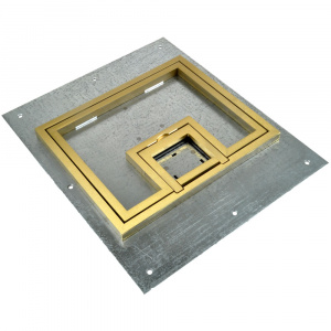 FL-500P Cover With 1/2" Brass Carpet Flange